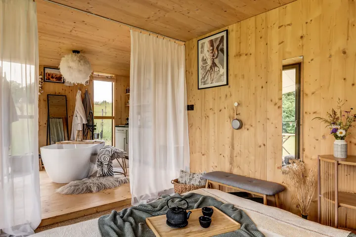 Glamping TwoFingers – chaty Rod, Lada, Diva a Vesna – chata Lada – fotografie 4