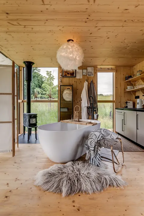Glamping TwoFingers – chaty Rod, Lada, Diva a Vesna – chata Lada – fotografie 5